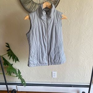 Columbia Down Vest in Gray